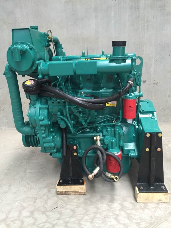 濰坊柴油機四缸發(fā)動機