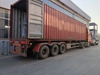 非洲客戶柴油機(jī)裝柜發(fā)貨