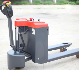 電動(dòng)叉車的價(jià)位會(huì)受到品牌，型號(hào)，配置等因素的影響